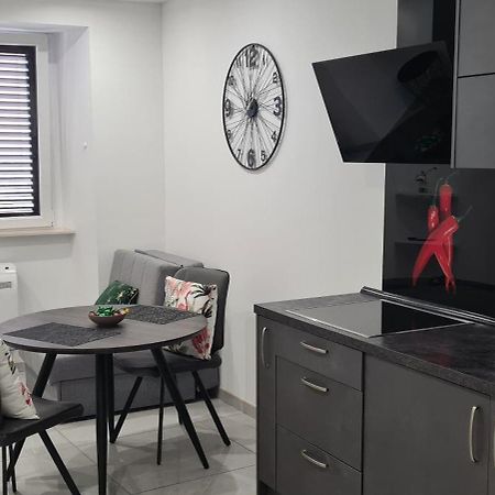 רייקה Apartman Julija 1 מראה חיצוני תמונה