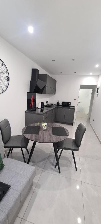 רייקה Apartman Julija 1 מראה חיצוני תמונה