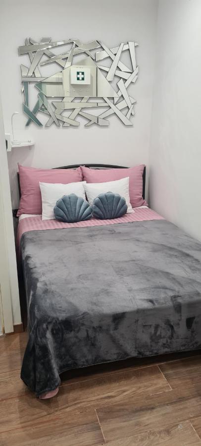 רייקה Apartman Julija 1 מראה חיצוני תמונה