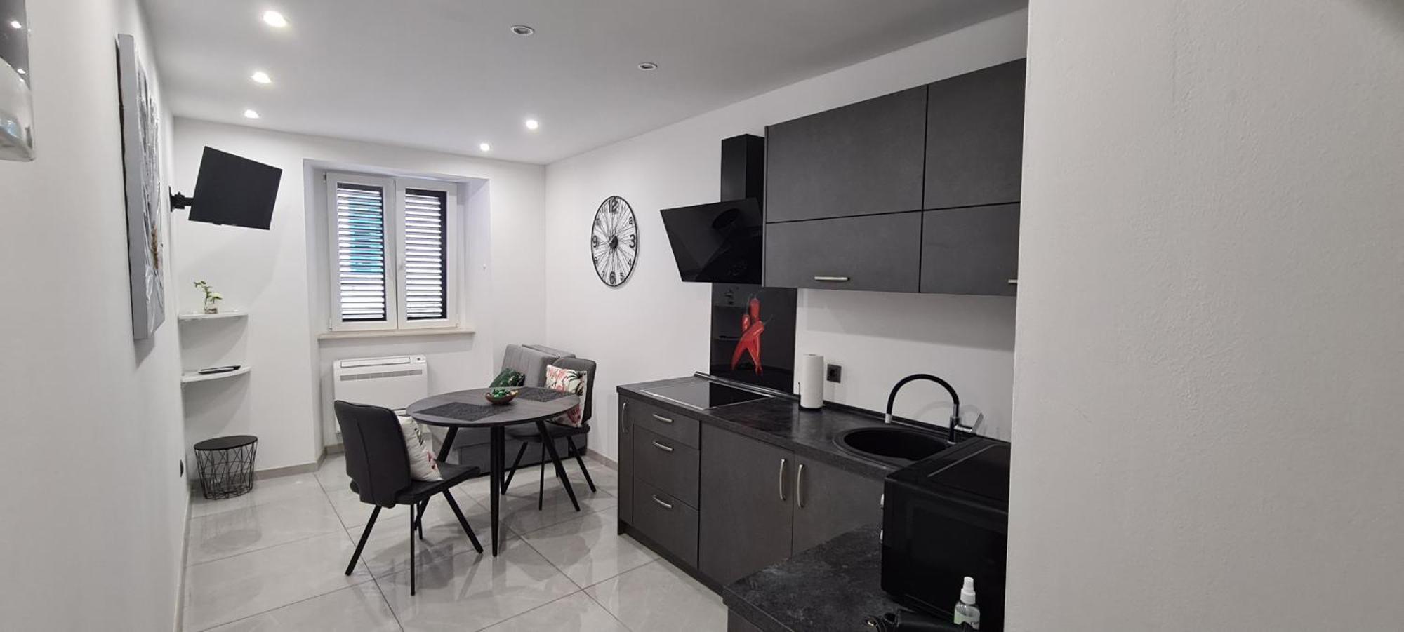 רייקה Apartman Julija 1 מראה חיצוני תמונה