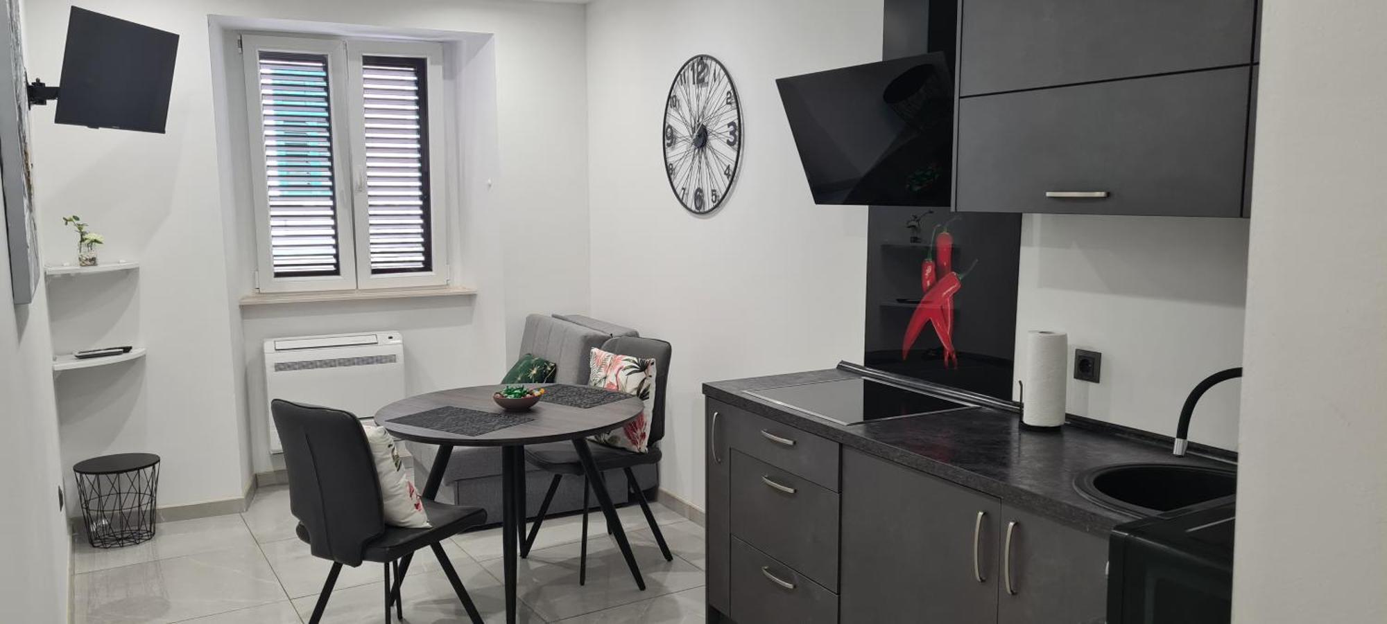 רייקה Apartman Julija 1 מראה חיצוני תמונה